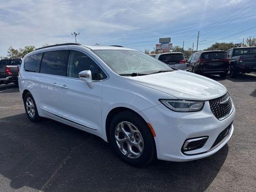 2022 Chrysler Pacifica Limited