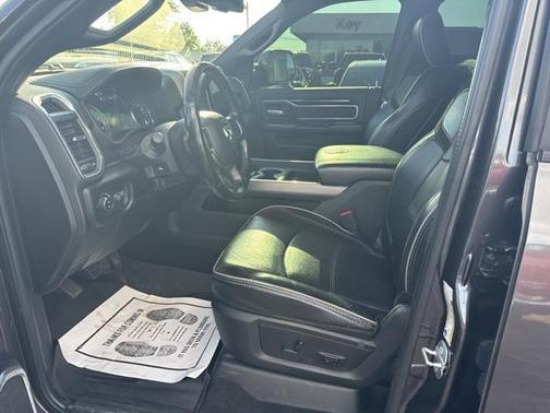 2020 RAM 2500 Laramie Mega Cab 4X4 6'4' Box