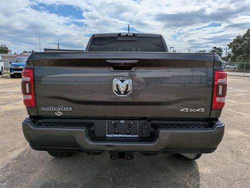 2020 RAM 2500 Laramie Mega Cab 4X4 6'4' Box