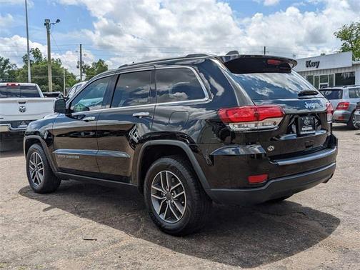 Diamond Black Crystal Pearlcoat 2020 Jeep Grand Cherokee Limited