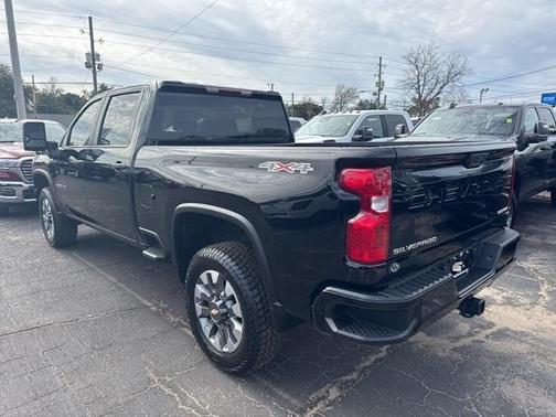 2023 Chevrolet Silverado 2500 Custom