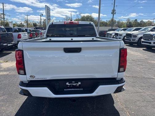 2023 Chevrolet Colorado LT