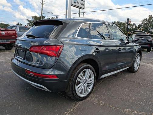 2020 Audi Q5 45 Premium Plus