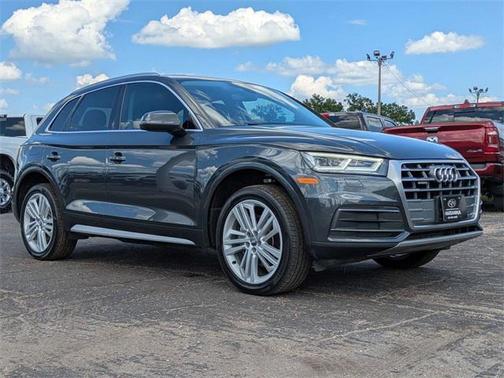 2020 Audi Q5 45 Premium Plus