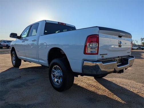 2022 RAM 2500 Big Horn Crew Cab 4x4 6'4' Box