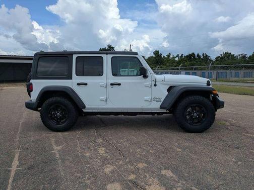Bright White Clearcoat 2018 Jeep Wrangler Unlimited Sport