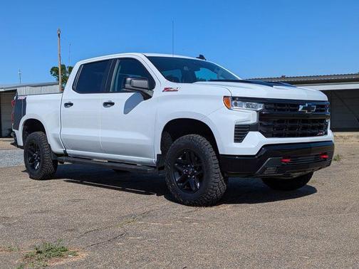 Summit White 2023 Chevrolet Silverado 1500 LT Trail Boss