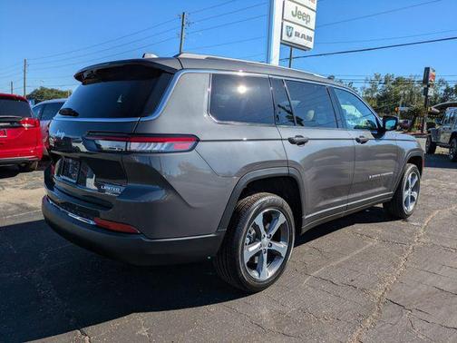 Baltic Gray Metallic Clearcoat 2025 Jeep Grand Cherokee L Limited