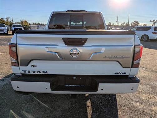 2021 Nissan Titan Platinum Reserve