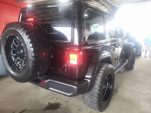 2022 Jeep Wrangler Unlimited Sahara