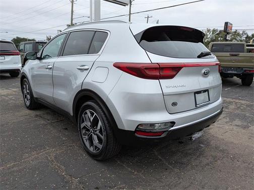 2020 Kia Sportage EX