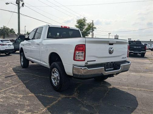 2022 RAM 2500 Big Horn Crew Cab 4x4 6'4' Box