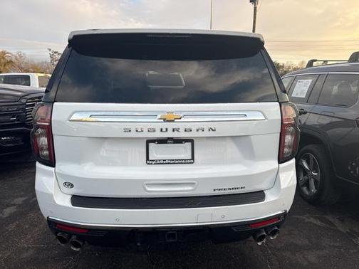 2023 Chevrolet Suburban Premier