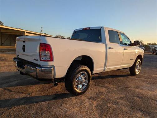 2021 RAM 3500 Big Horn Crew Cab 4x4 6'4' Box