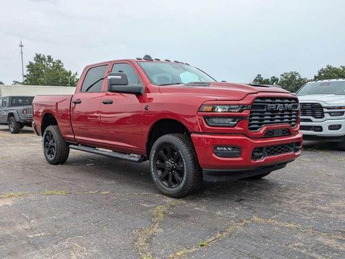 Molten Red Pearlcoat 2026 RAM 2500 Tradesman