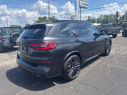 Jet Black 2022 BMW X5 xDrive40i