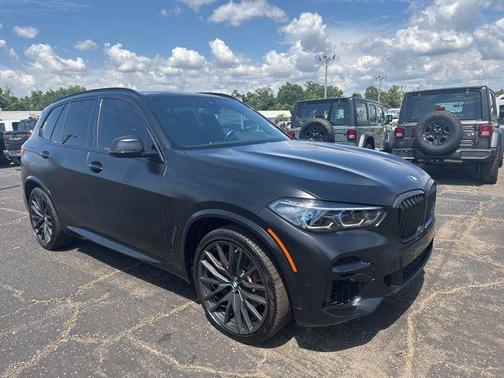Jet Black 2022 BMW X5 xDrive40i