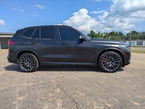 Jet Black 2022 BMW X5 xDrive40i