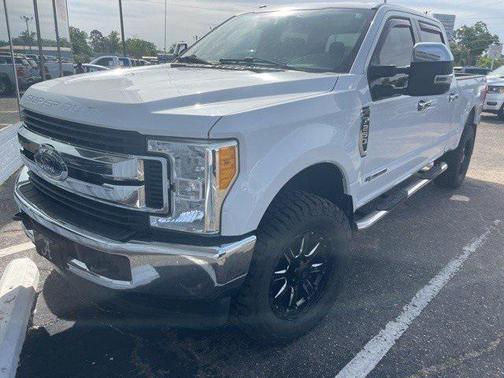 2017 Ford F-250 XLT