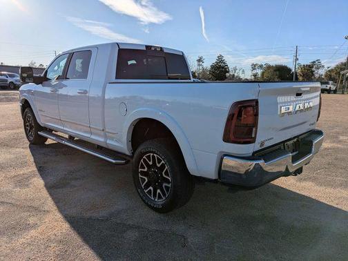 2025 RAM 3500 Limited Mega Cab 4x4 6'4' Box