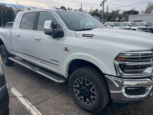 2025 RAM 3500 Limited Mega Cab 4x4 6'4' Box