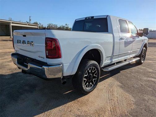 2025 RAM 3500 Limited Mega Cab 4x4 6'4' Box