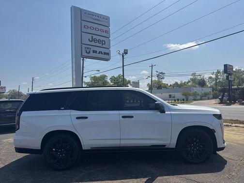 Crystal White Tricoat 2021 Cadillac Escalade Premium Luxury Platinum