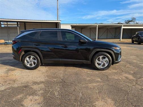 2024 Hyundai TUCSON SE