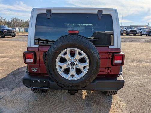 2021 Jeep Wrangler Unlimited Islander 4x4