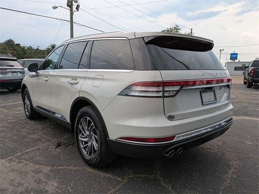 2021 Lincoln Aviator Standard AWD