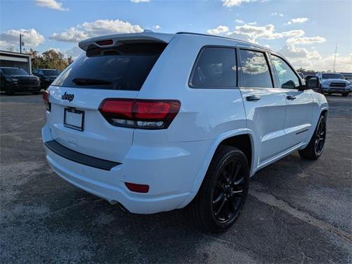 2020 Jeep Grand Cherokee Altitude