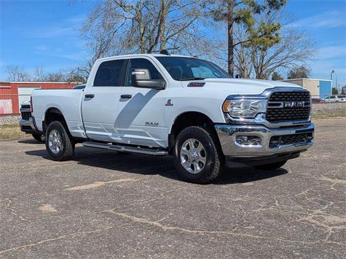 2024 RAM 2500 Big Horn Crew Cab 4x4 6'4' Box
