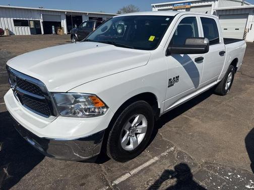 2022 RAM 1500 Classic SLT