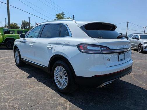 2020 Lincoln Nautilus Standard