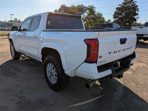 2024 Toyota Tacoma SR5