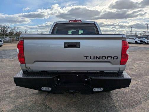 2020 Toyota Tundra SR5