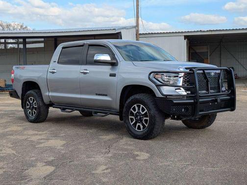 2020 Toyota Tundra SR5