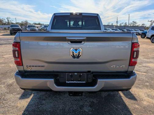 2023 RAM 3500 Laramie Crew Cab 4x4 6'4' Box