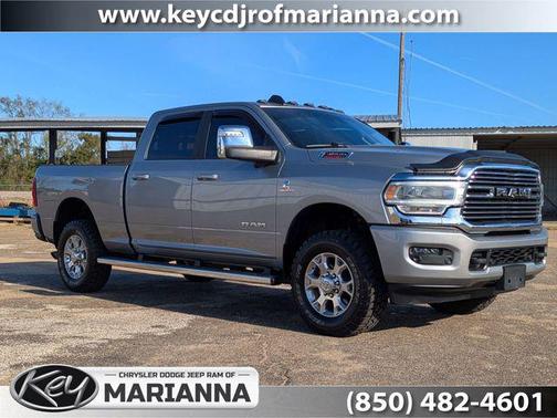 2023 RAM 3500 Laramie Crew Cab 4x4 6'4' Box
