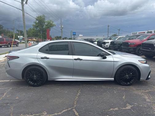 Celestial Silver Metallic 2021 Toyota Camry SE