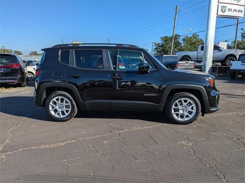 2019 Jeep Renegade Latitude