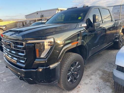 2025 GMC Sierra 2500 AT4