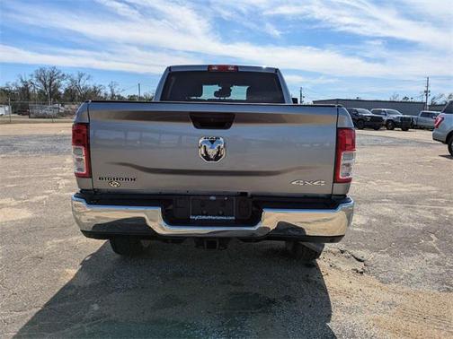 2023 RAM 2500 Big Horn Crew Cab 4x4 6'4' Box