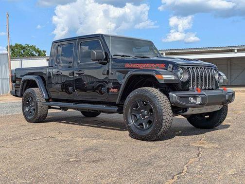 Black Clearcoat 2022 Jeep Gladiator Mojave 4x4