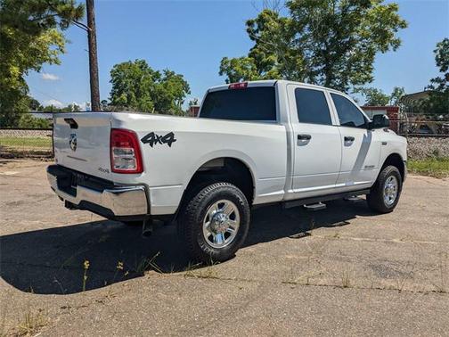 2022 RAM 2500 Tradesman Crew Cab 4x4 6'4' Box