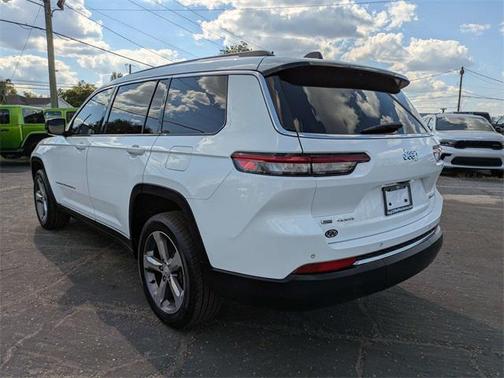 2022 Jeep Grand Cherokee L Limited