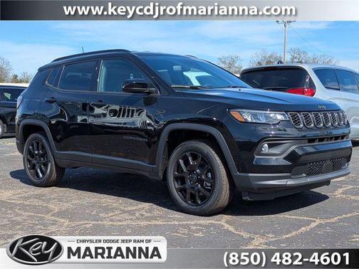 Diamond Black Crystal Pearlcoat 2026 Jeep Compass Latitude