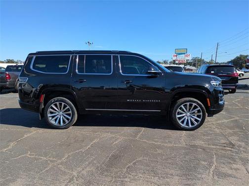 2023 Jeep Grand Wagoneer 4x4