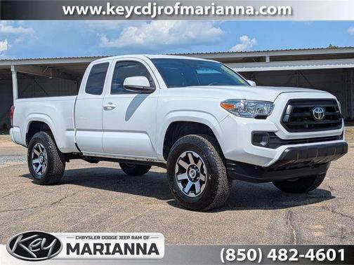 Ice 2023 Toyota Tacoma SR