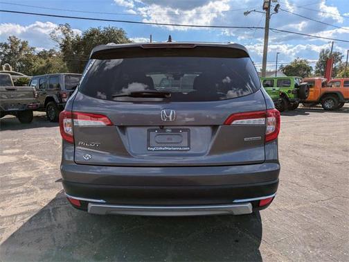 2021 Honda Pilot Touring 8-Passenger